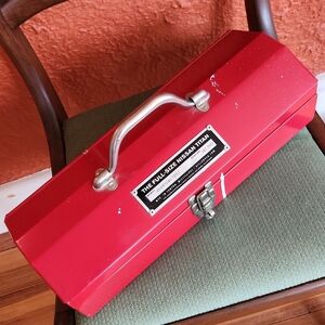 2004 Nissan Titan Product Launch Toolbox